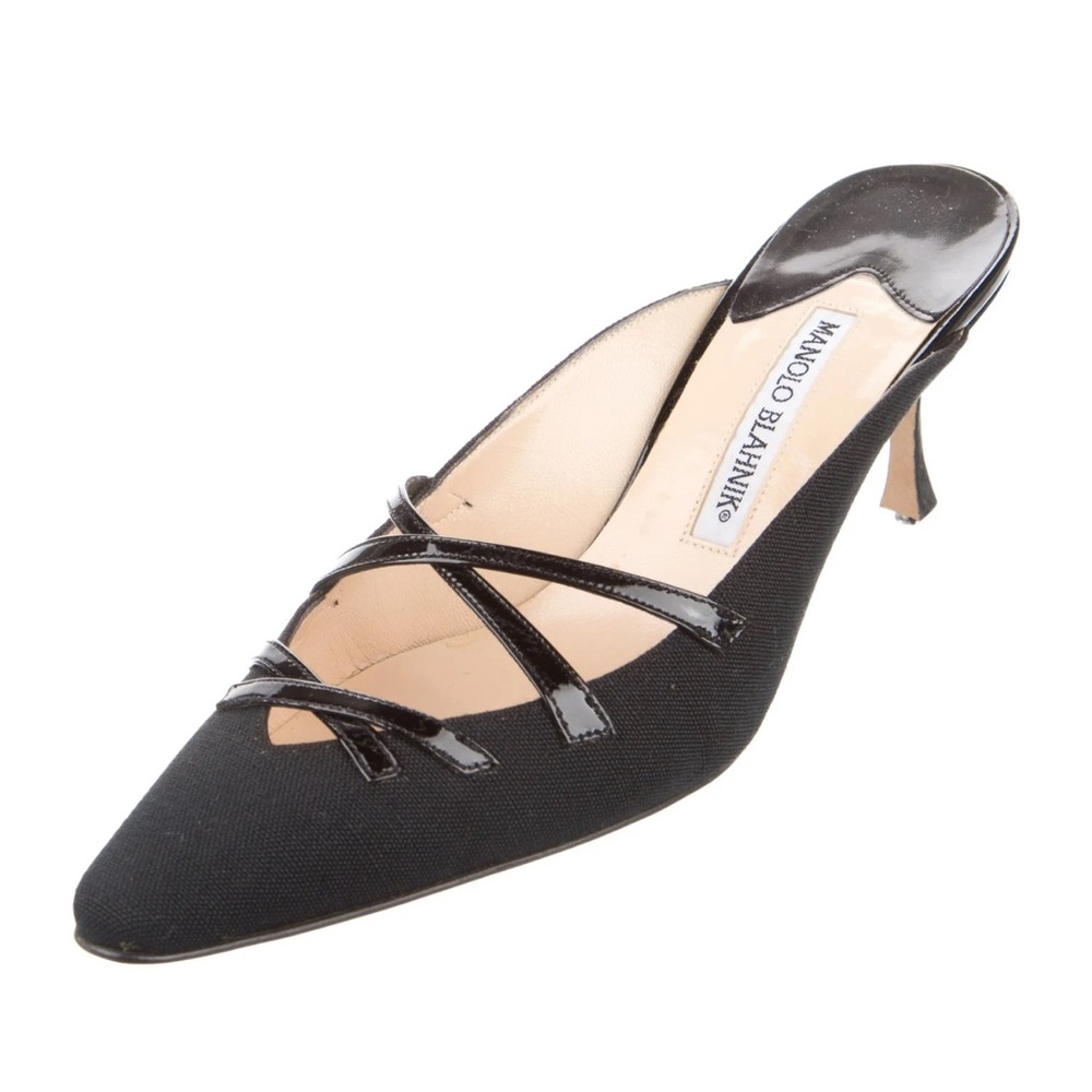 Manolo Blahnik Vintage Black Kitten Heels